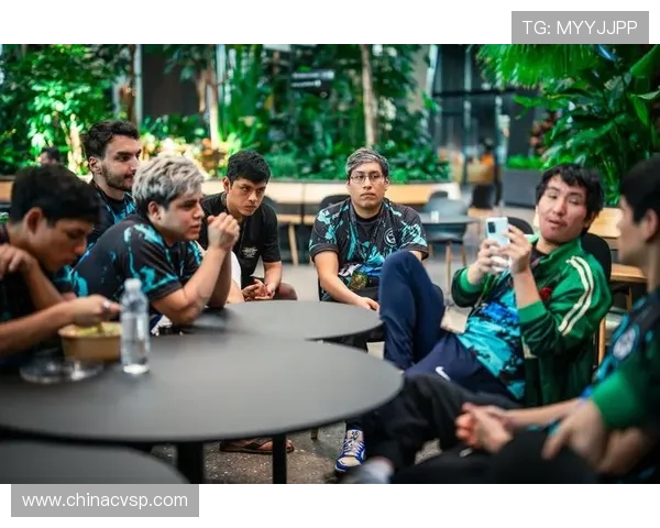 DOTA2战术解析:深入探讨FPX快攻策略与执行细节 DOTA2战术解析:深入探讨FPX快攻策略与执行细节