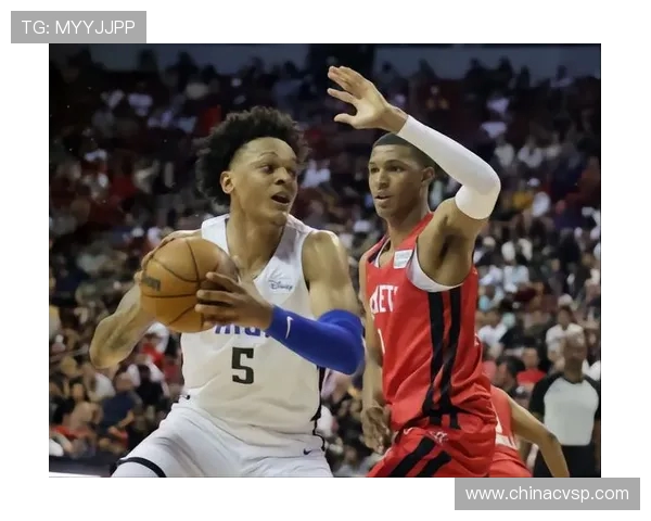 奥兰多魔术与爵士激战正酣谁能在这场对决中笑到最后