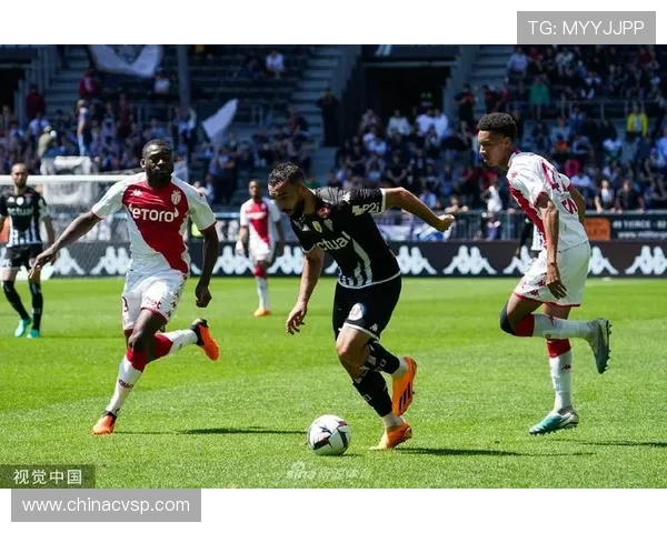 摩纳哥与昂热2019年对决回顾：精彩瞬间与赛季影响分析